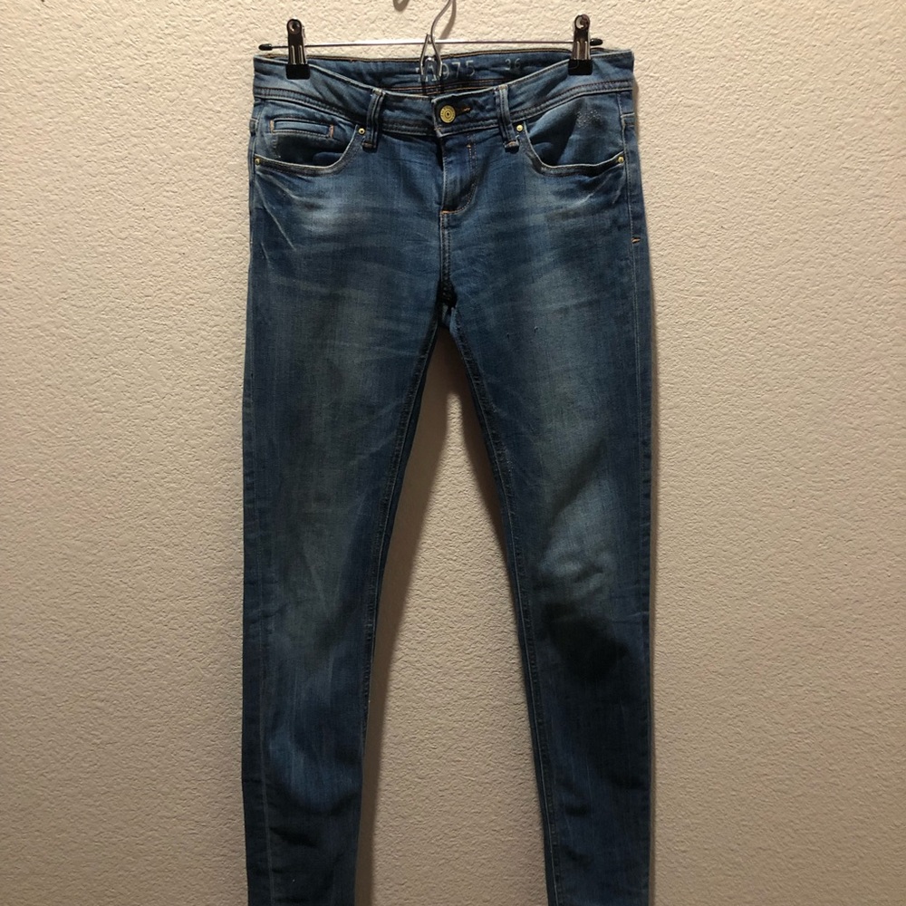Zara Jeans